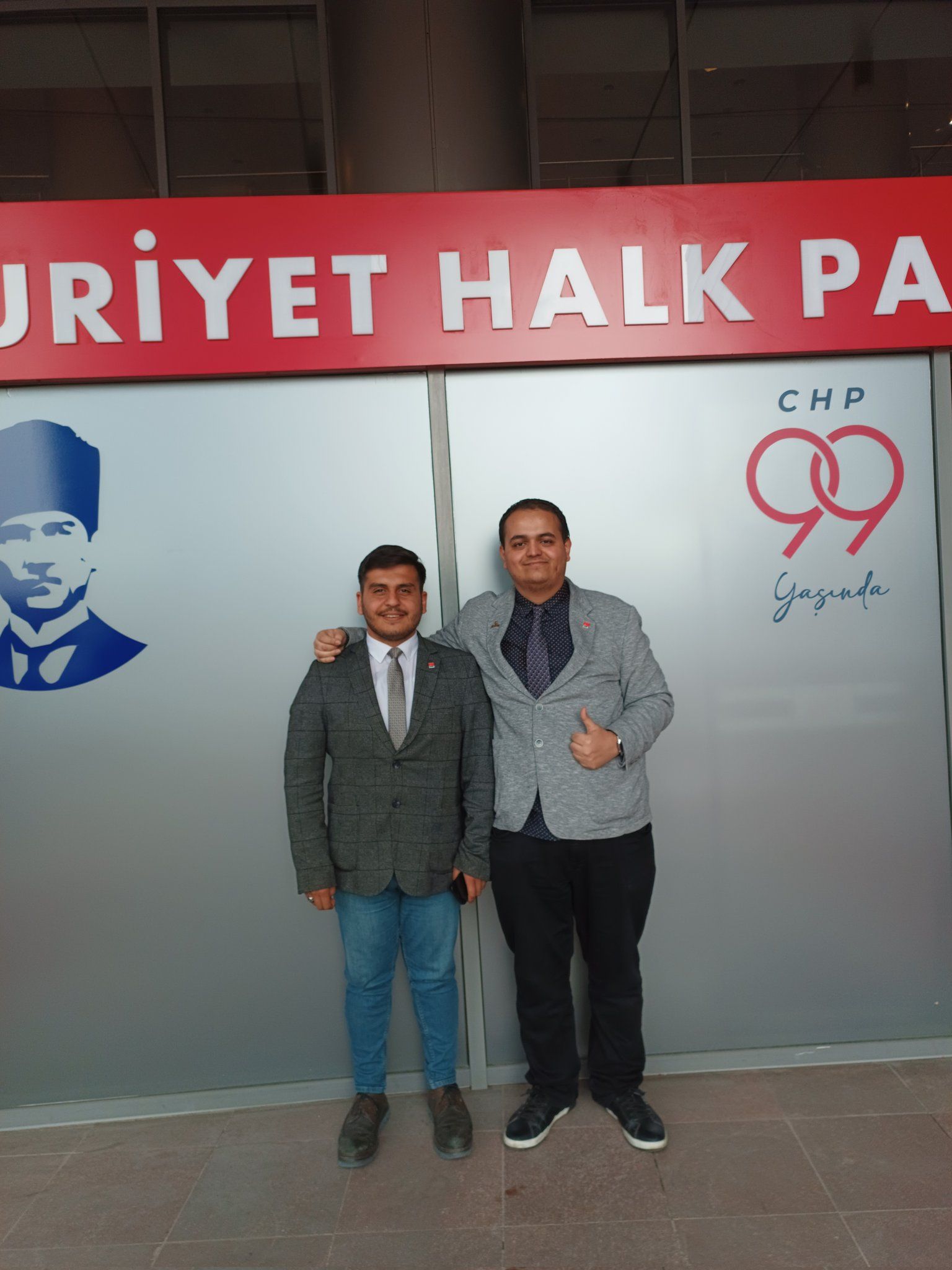 CHP İZMİR 1. Bölge Milletvekili Aday Adayımız Sayın Eren Can Çelikkol